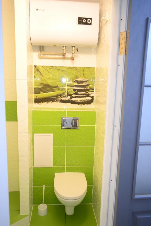 Smart Apartman Ternopil Kültér fotó